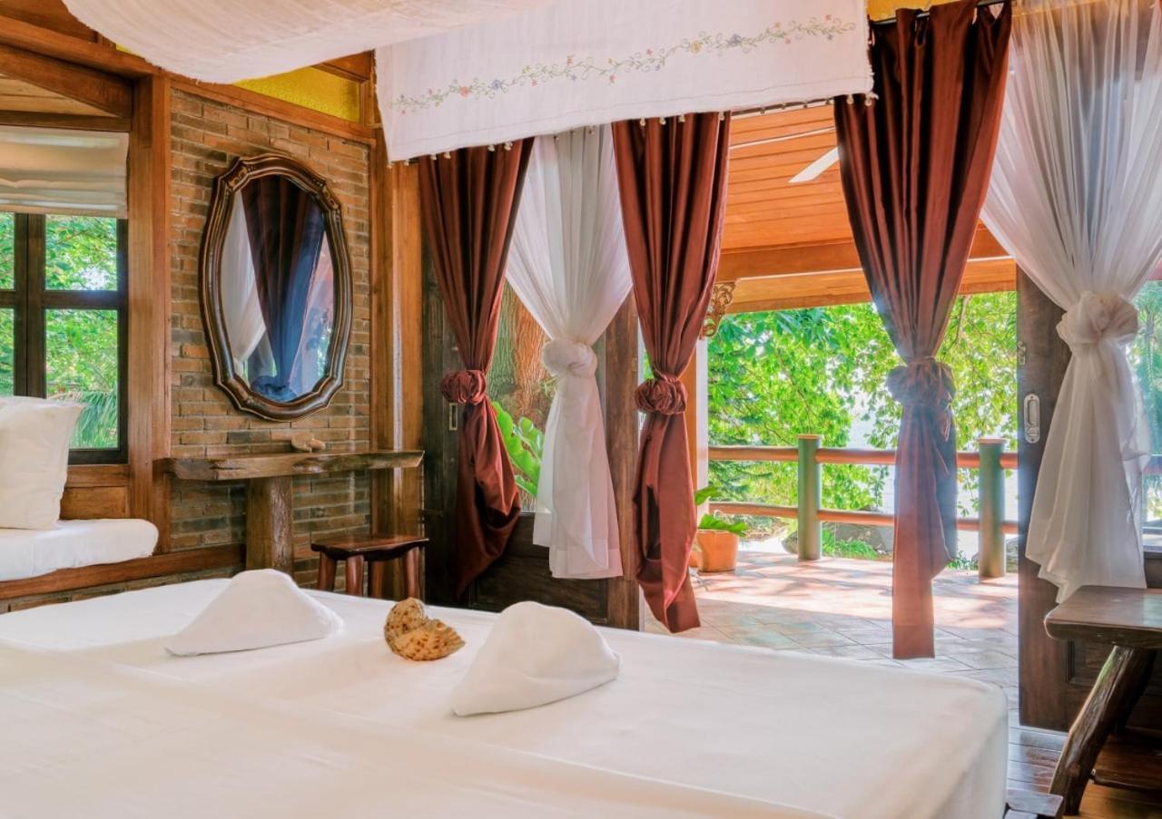 Chema'S By The Sea Otel Samal Dış mekan fotoğraf